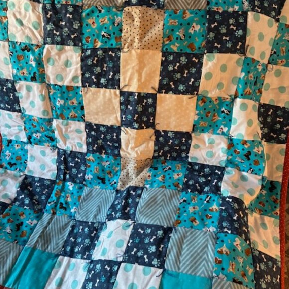 Baby Child Puppies Dogs Bones 36" x 43" Handmade Quilt Blanket Gift Shower Blue - Picture 1 of 6